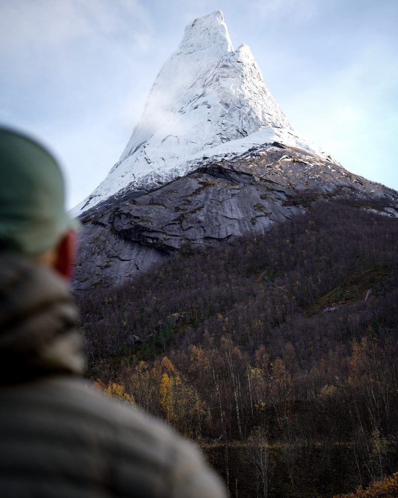 Blick auf den Stetind im Winter