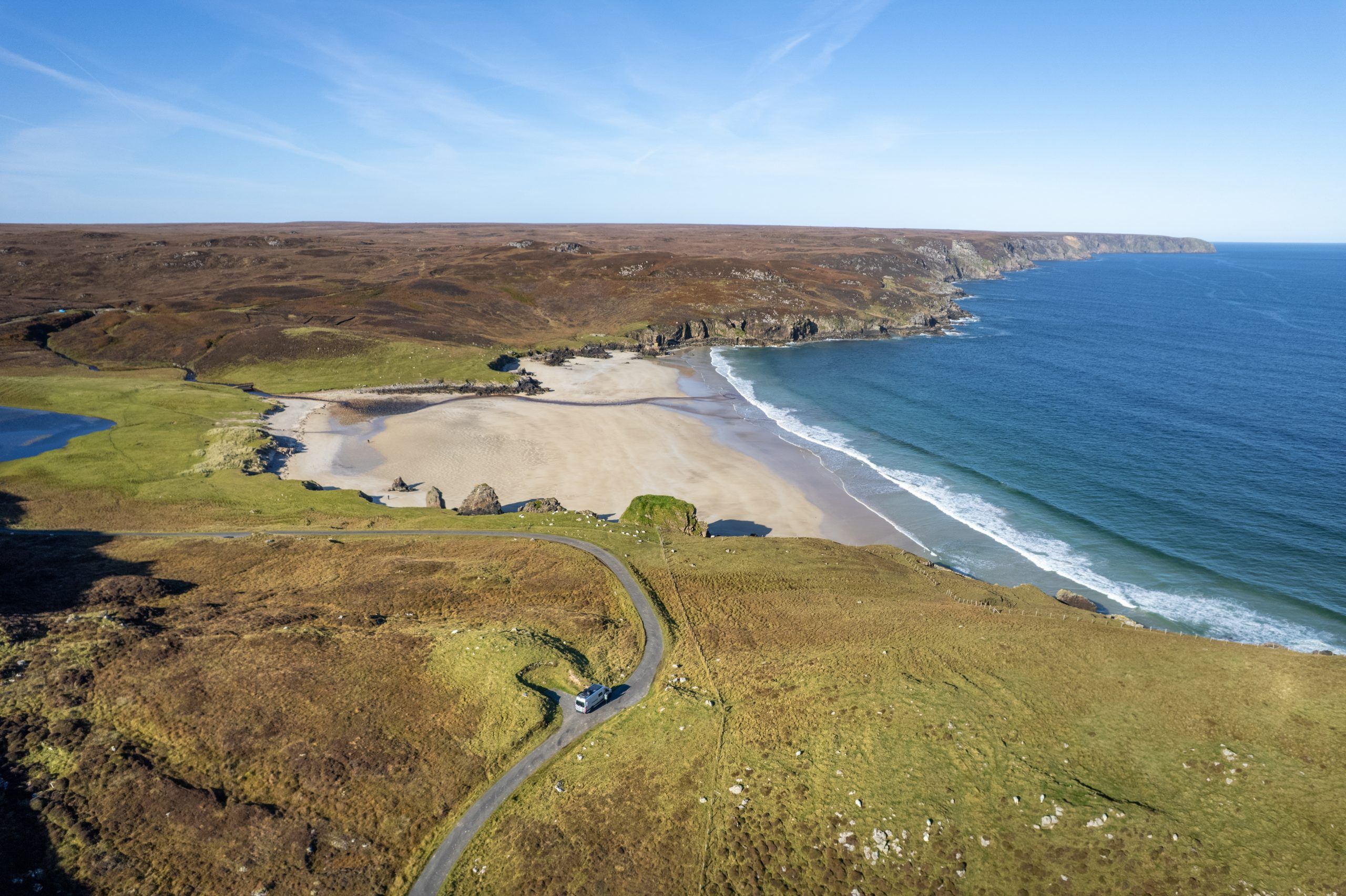 Klippen am Garry & Tolsta Beach auf der Isle of Lewis in Schottland