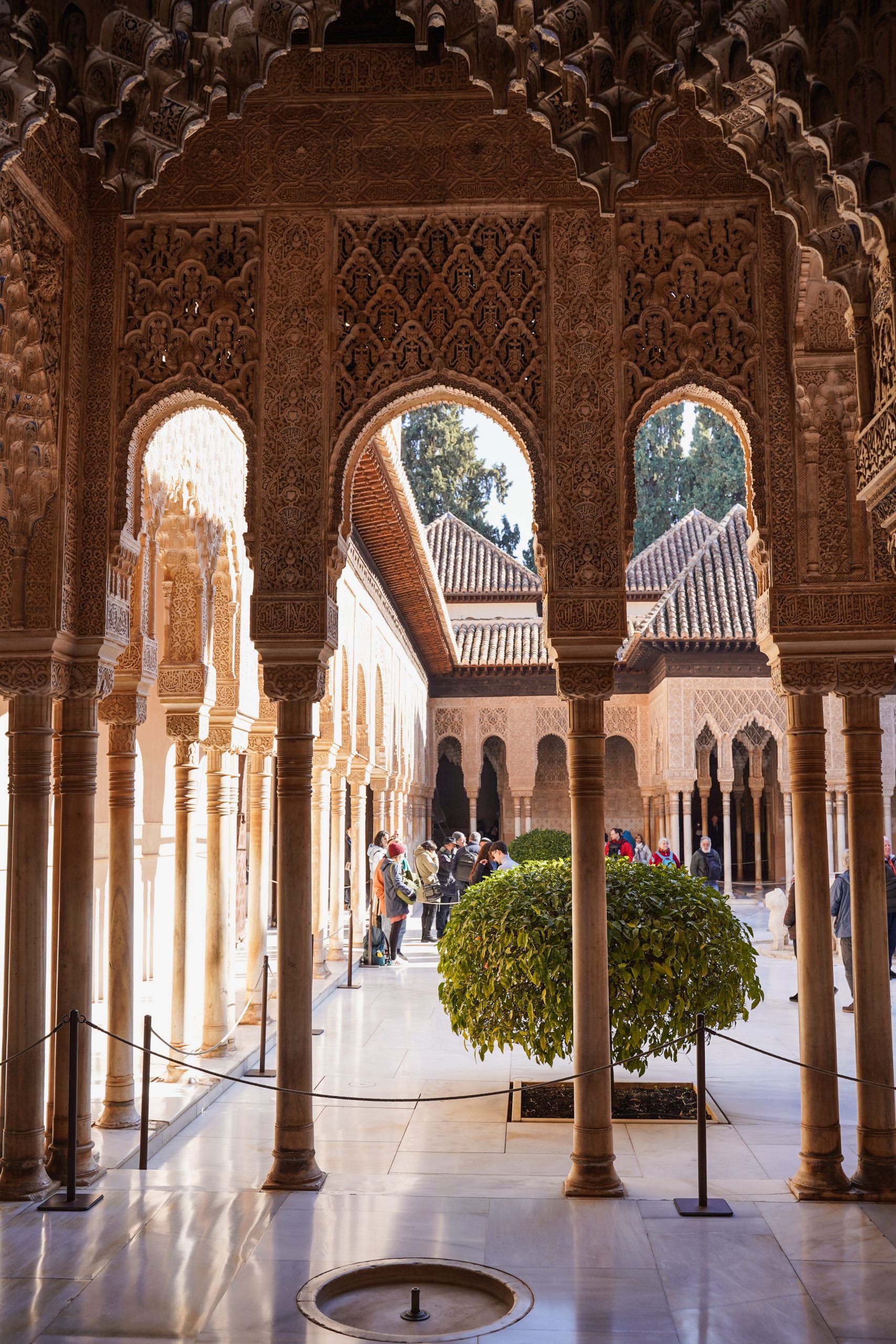 Die berühmte Alhambra in Granada, Andalusien/Südspanien